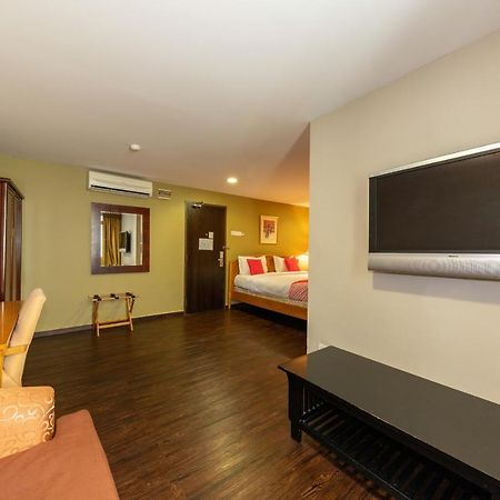 OYO 430 Oak Valley Boutique Hotel Johor Bahru Extérieur photo